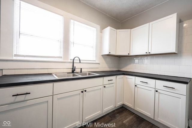 729 N Bosart Avenue, Indianapolis, IN 46201