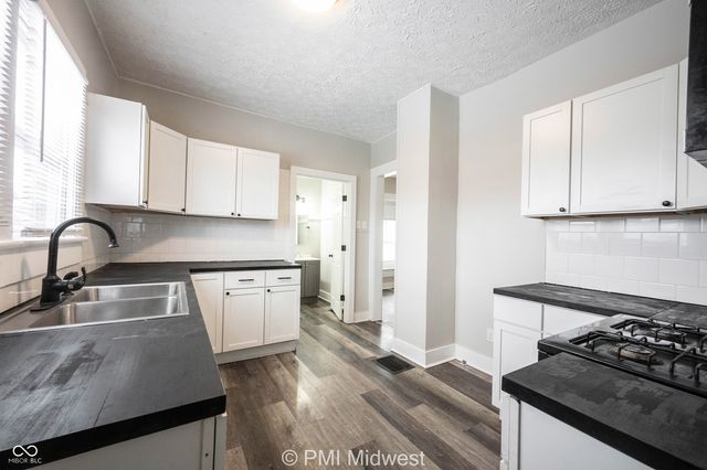 729 N Bosart Avenue, Indianapolis, IN 46201