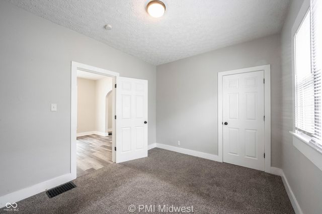 729 N Bosart Avenue, Indianapolis, IN 46201