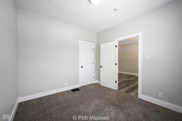 729 N Bosart Avenue, Indianapolis, IN 46201