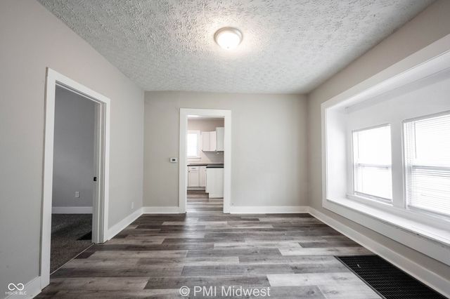 729 N Bosart Avenue, Indianapolis, IN 46201
