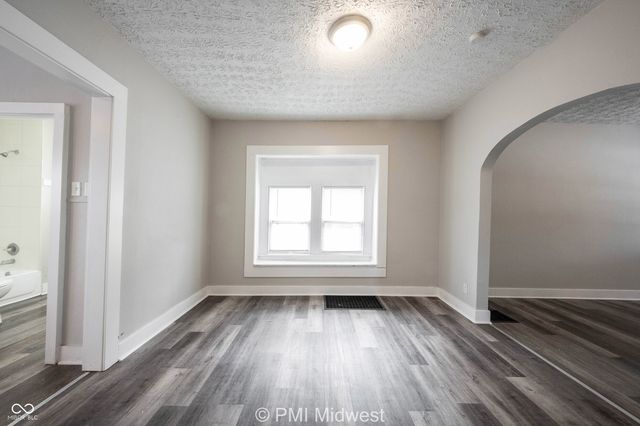 729 N Bosart Avenue, Indianapolis, IN 46201