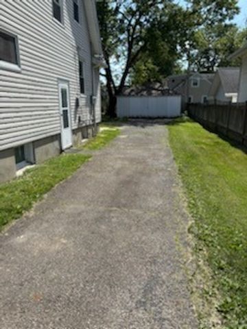 709 Wilmington Avenue, Dayton, OH 45420