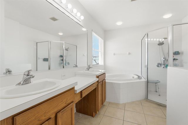 8222 HAVEN HARBOUR WAY, Bradenton, FL 34212