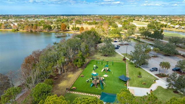 8222 HAVEN HARBOUR WAY, Bradenton, FL 34212