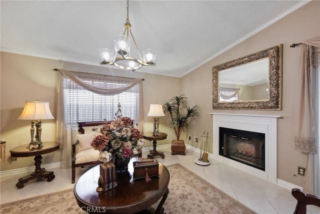 285 Flicker, Perris, CA 92571