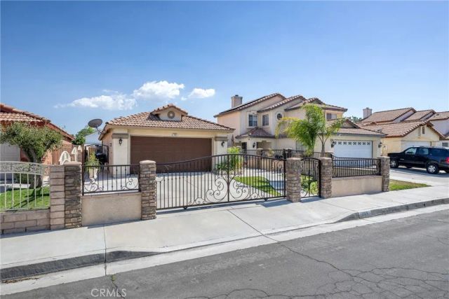 285 Flicker, Perris, CA 92571
