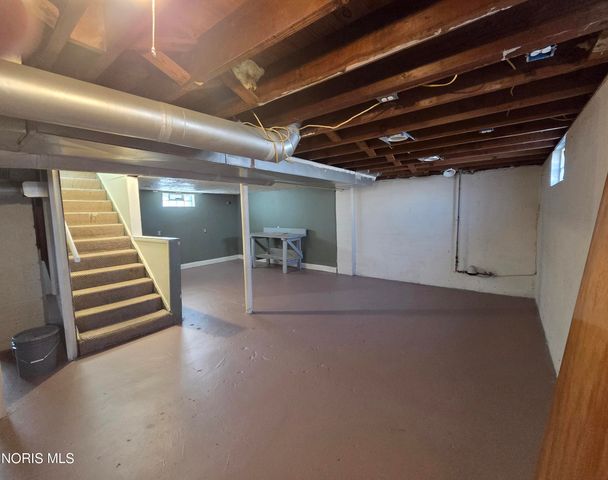 706 Carver Boulevard, Toledo, OH 43607