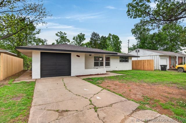 4800 E Frank Phillips, Bartlesville, OK 74006