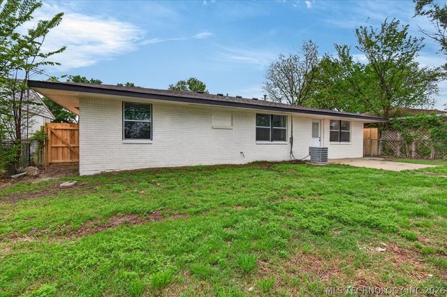 4800 E Frank Phillips, Bartlesville, OK 74006