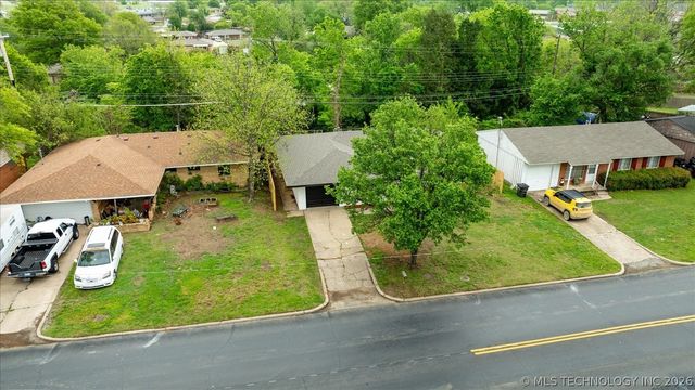 4800 E Frank Phillips, Bartlesville, OK 74006