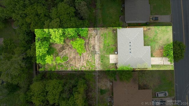 4800 E Frank Phillips, Bartlesville, OK 74006