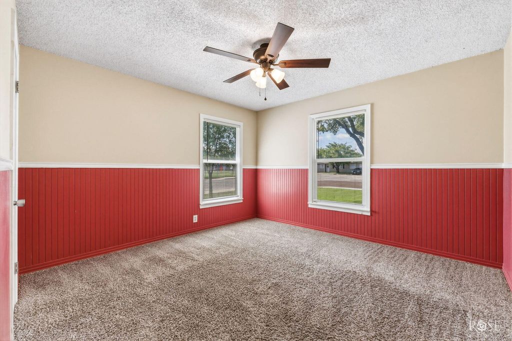 Image 20 of property listing at 310 Greer Street, San Angelo, TX 76903