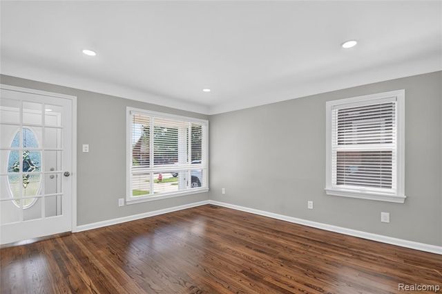 12972 Callender Street, Southgate, MI 48195