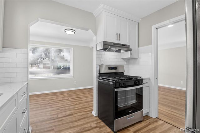 12972 Callender Street, Southgate, MI 48195