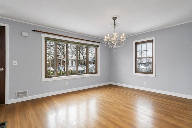 354 Seames Drive, Manchester, NH 03103