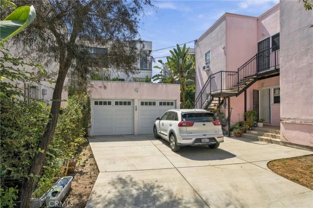 846 N Harvard Boulevard, Los Angeles, CA 90029