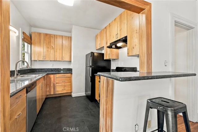846 N Harvard Boulevard, Los Angeles, CA 90029