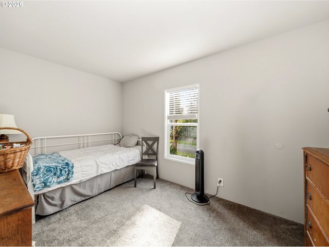 936 S BEACON St, Rockaway Beach, OR 97136