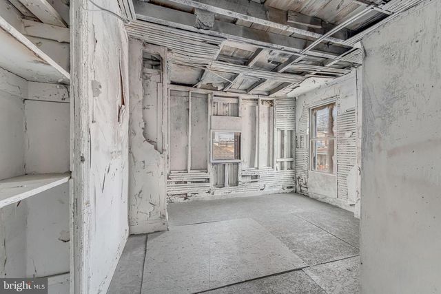 563 BAILEY ST, Camden, NJ 08102