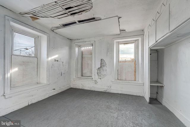 563 BAILEY ST, Camden, NJ 08102