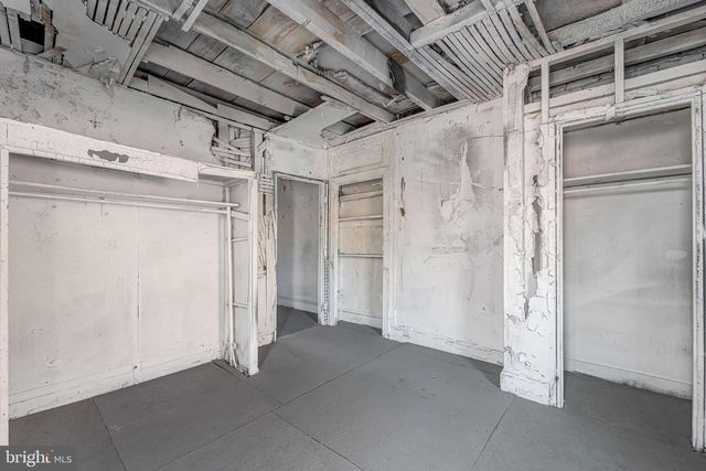 563 BAILEY ST, Camden, NJ 08102