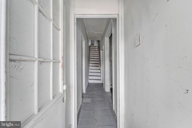 563 BAILEY ST, Camden, NJ 08102