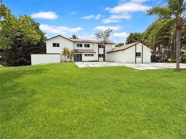 2181 SW 117th Ter, Davie, FL 33325
