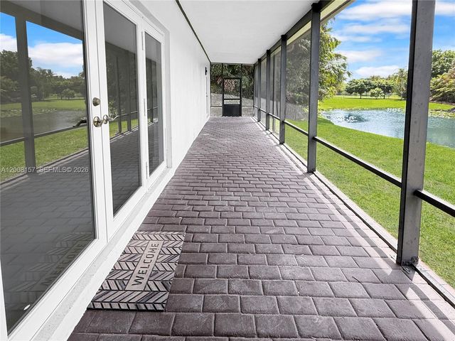 2181 SW 117th Ter, Davie, FL 33325