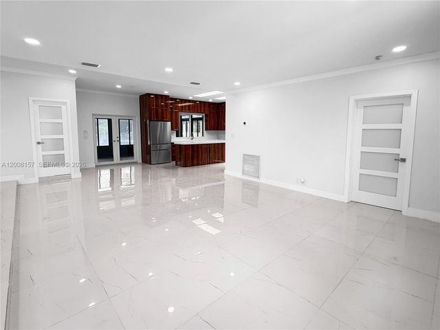 2181 SW 117th Ter, Davie, FL 33325
