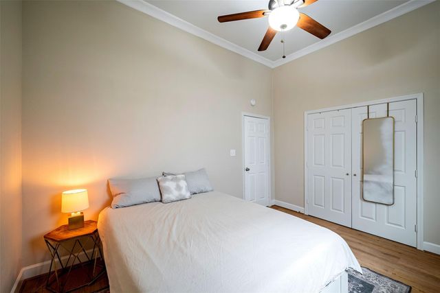 1924 Gano Street, Houston, TX 77009