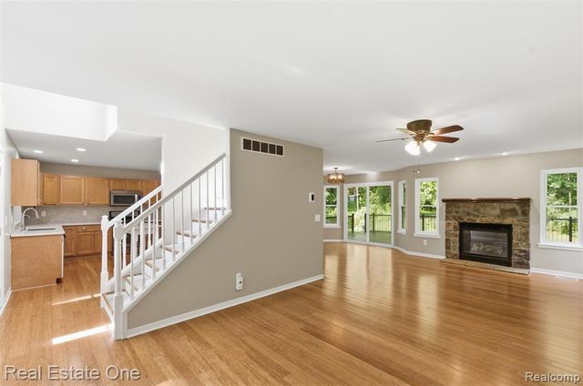 3559 Perry Lake Road, Ortonville, MI 48462