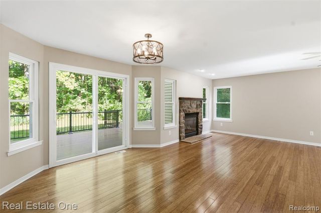 3559 Perry Lake Road, Ortonville, MI 48462