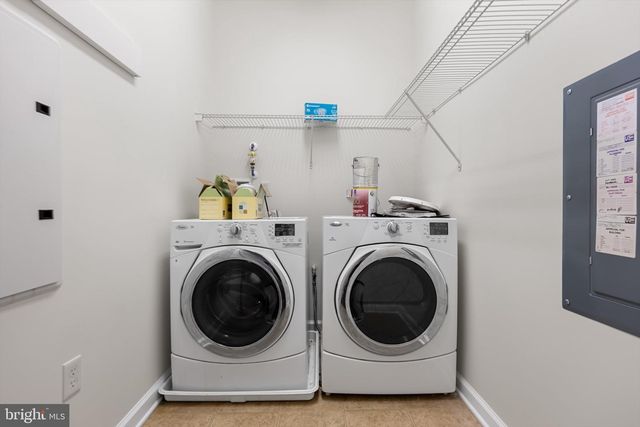 4323 CHAMPIONS RUN, Cherry Hill, NJ 08002