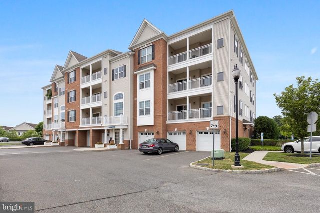 4323 CHAMPIONS RUN, Cherry Hill, NJ 08002