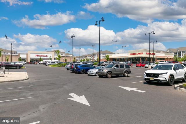 4323 CHAMPIONS RUN, Cherry Hill, NJ 08002