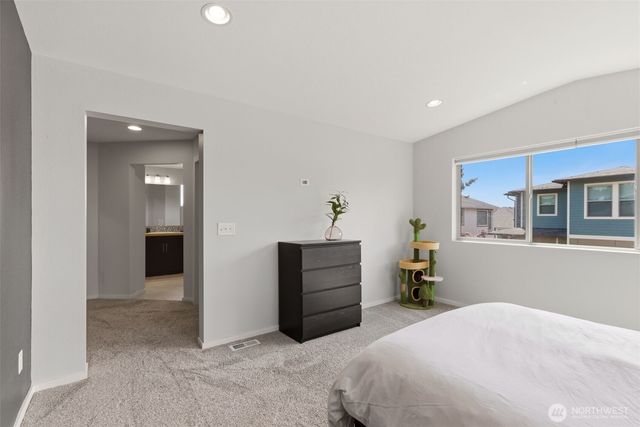 16031 SE 252nd Place, Covington, WA 98042