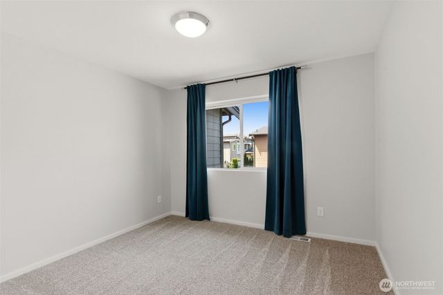 16031 SE 252nd Place, Covington, WA 98042