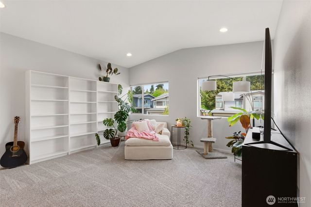 16031 SE 252nd Place, Covington, WA 98042