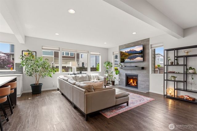 16031 SE 252nd Place, Covington, WA 98042