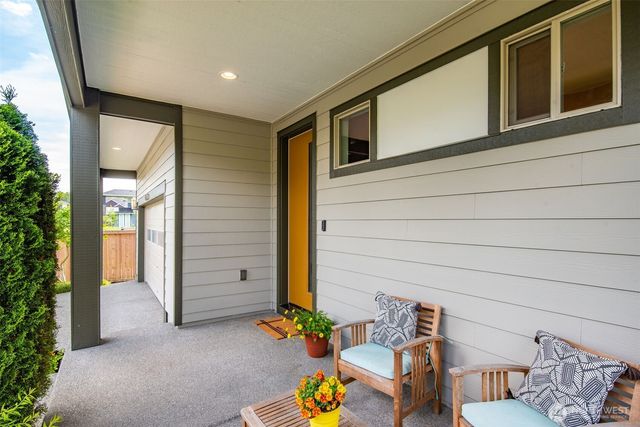 16031 SE 252nd Place, Covington, WA 98042