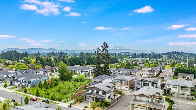 16031 SE 252nd Place, Covington, WA 98042