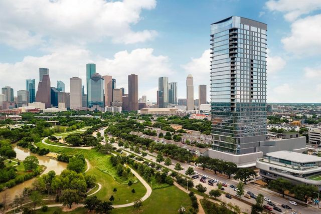 1711 Allen Parkway 3302, Houston, TX 77019
