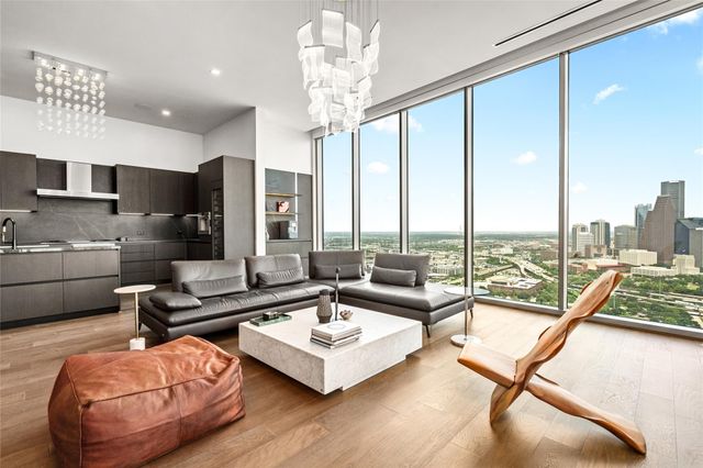 1711 Allen Parkway 3302, Houston, TX 77019