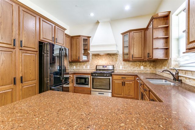 8608 Augustine Road, Irving, TX 75063