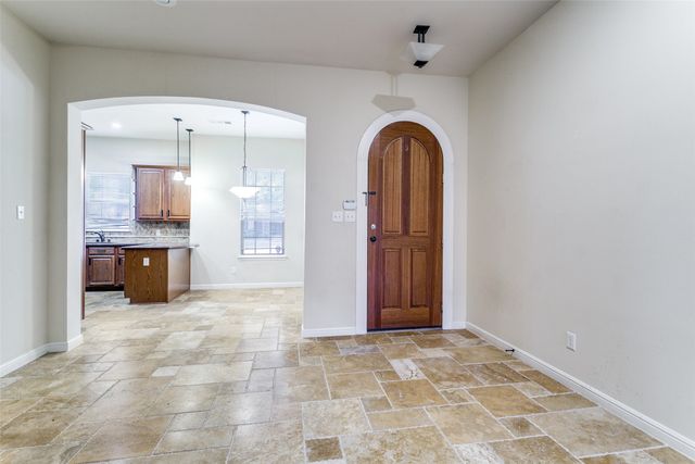 8608 Augustine Road, Irving, TX 75063