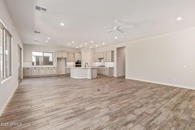 17320 W TOWNLEY Avenue, Waddell, AZ 85355