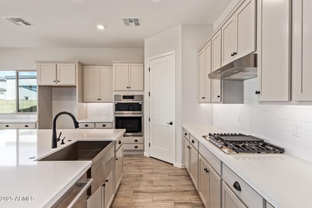 17320 W TOWNLEY Avenue, Waddell, AZ 85355