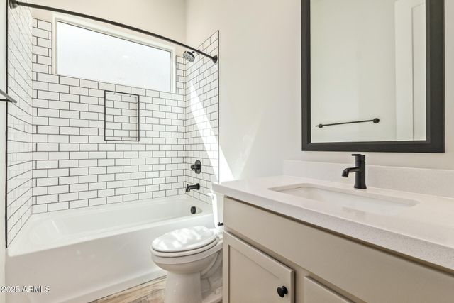 17320 W TOWNLEY Avenue, Waddell, AZ 85355