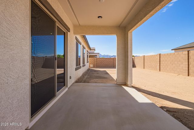 17320 W TOWNLEY Avenue, Waddell, AZ 85355